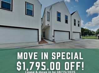 9902 Clark Rd #L, Houston, TX 77076