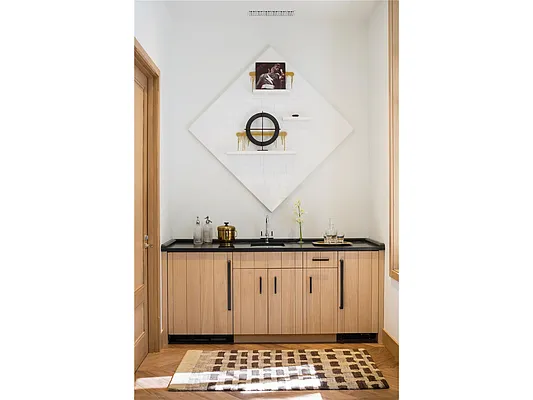 Sold by Douglas Elliman | media 48