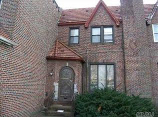 232-18 S Conduit Ave, Rosedale, NY 11422