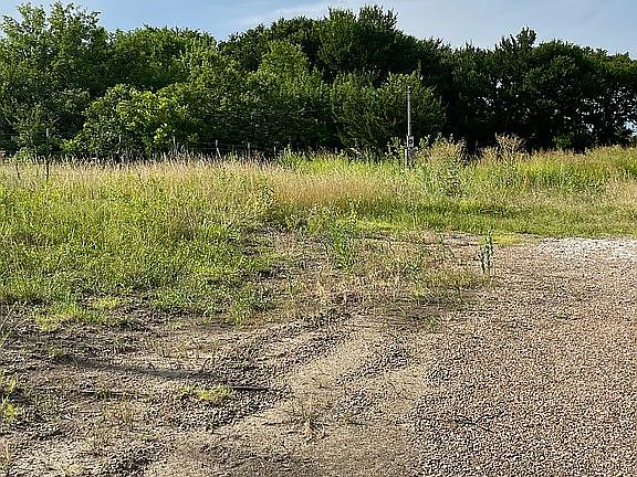5th image of 371 County Road 2905