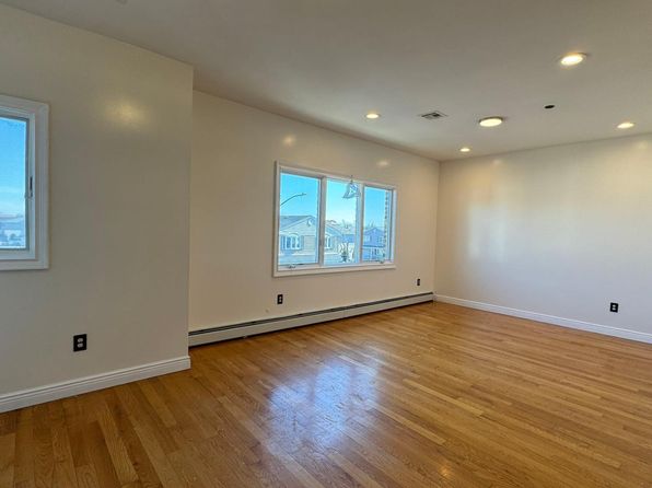 107 Haven Ave 2-FLOOR 2F