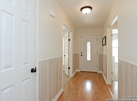 4th image of 13311 Larkbrook St