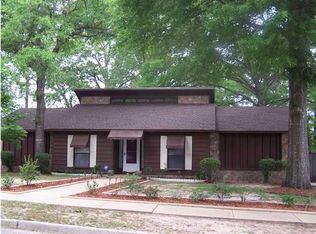 6404 Green Forest Dr, Mobile, AL 36618