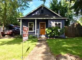 516 Mary St, Medford, OR 97504