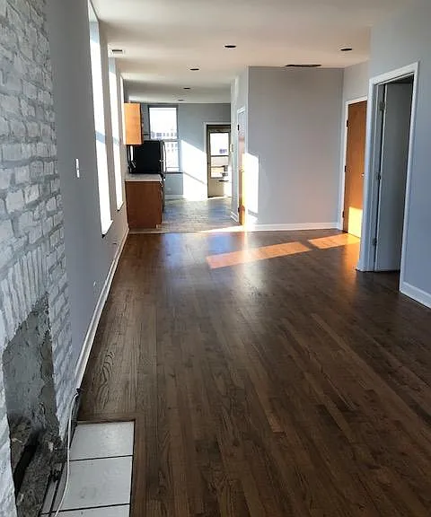 350 W Wendell St #4 — Photo 2