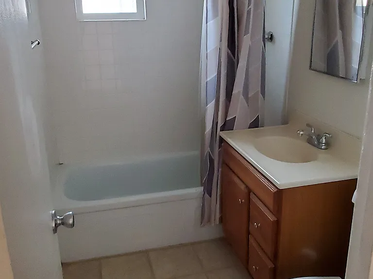 1041 Taos Dr — Photo 9