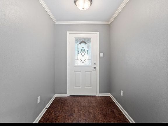 5th image of 24 Pecan Ln