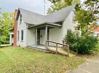 117 W Brailley St, Hillsboro, IL 62049