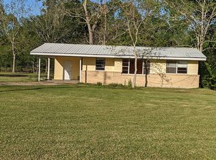 1642 W Union Rd, Picayune, MS 39466