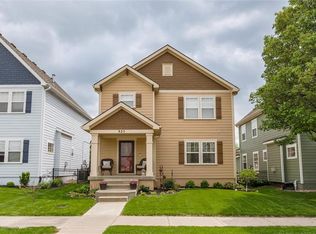 925 SW Ovation Dr, Lees Summit, MO 64081