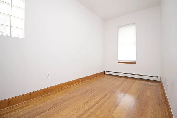 Rented by Modern Spaces | media 5