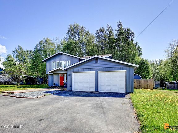 3rd image of 940 Old Klatt Rd