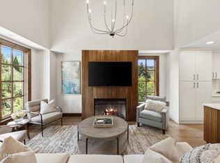 38390 Highway 6 APT 401, Avon, CO 81620