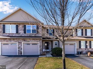 2714 Bur Ct, Harrisburg, PA 17112