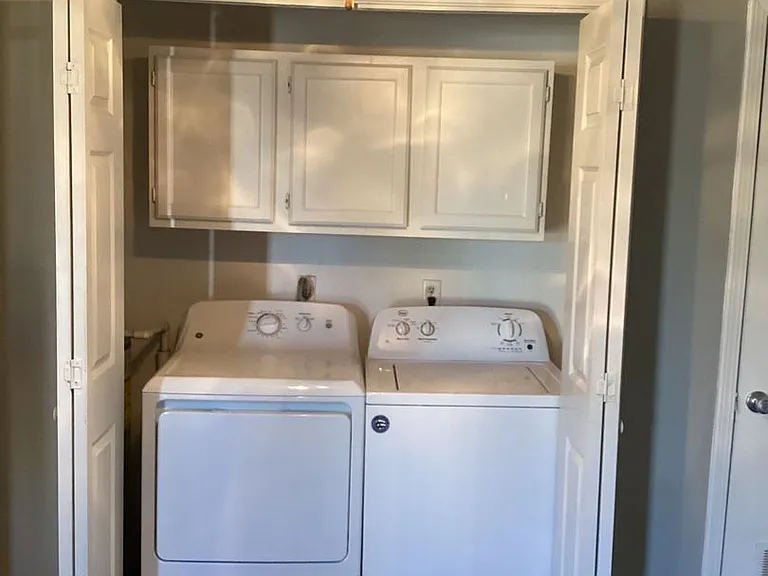 The Bryant Apartment Homes — Photo 26