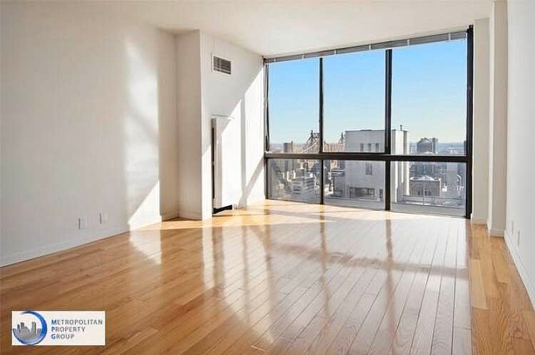 2nd image of 360 E 57th St #27B