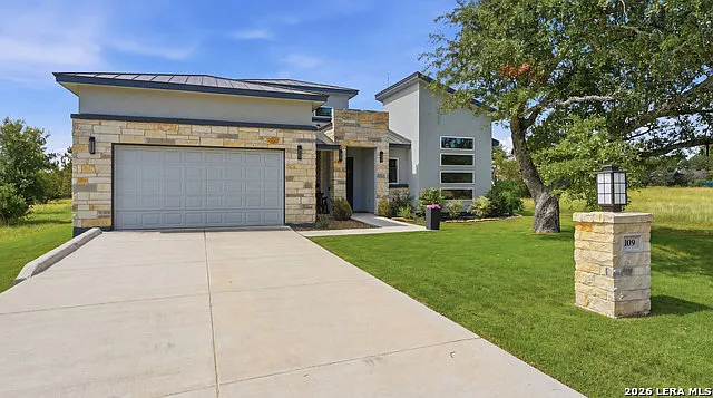109 Cap Rock — Photo 1