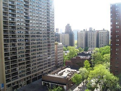 2nd image of 100 W 94th St APT 12B