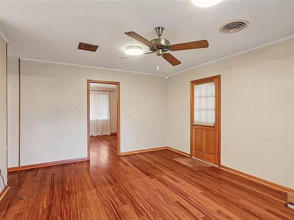 4th image of 107 Gardenia Ln