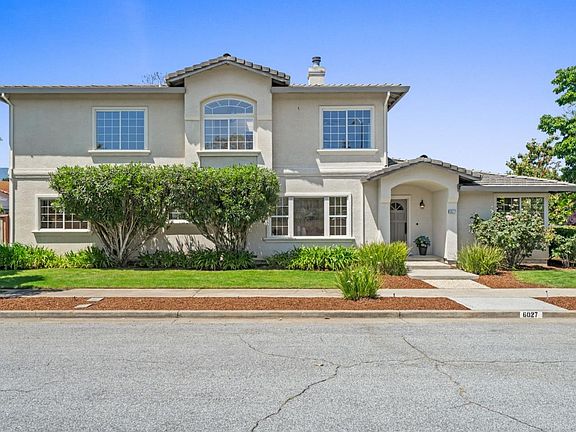 2nd image of 6027 Sylvaner Way