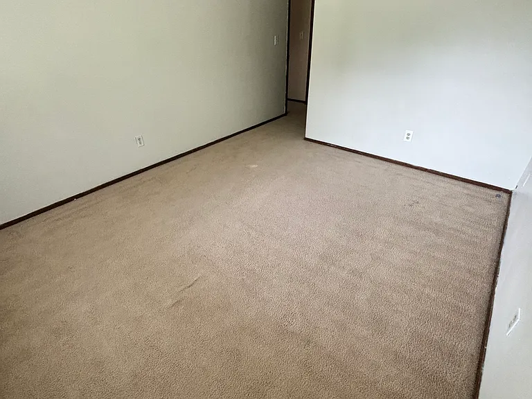 702 Shannon Rd — Photo 19