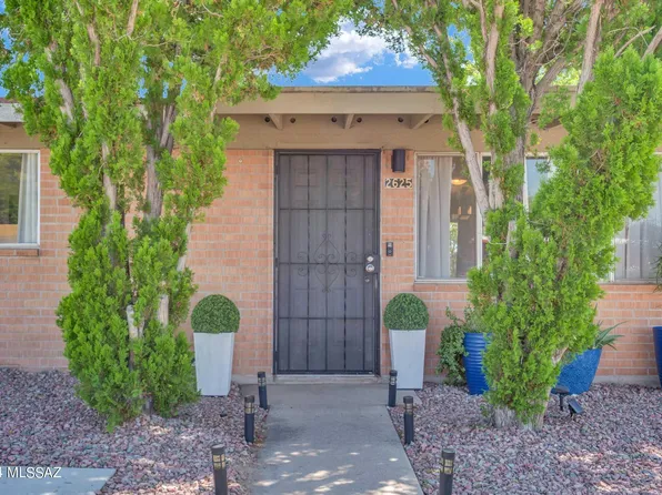 2625 S Lands End Rd, Tucson, AZ 85713