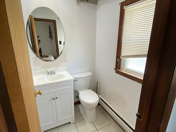 3rd image of 211 90th St Floor 1