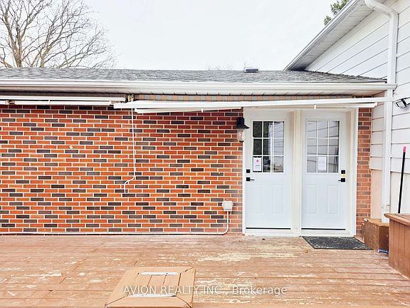 3rd image of 4 Reesorville Rd #Basement