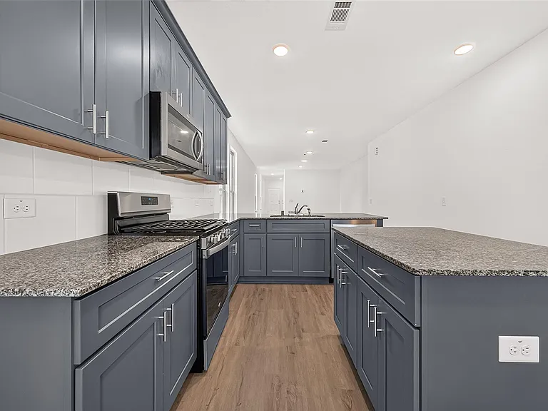 16737 Oak Bough Dr — Photo 17