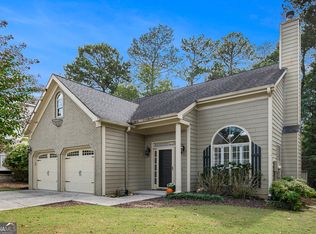 560 S Riversong Ln, Alpharetta, GA 30022