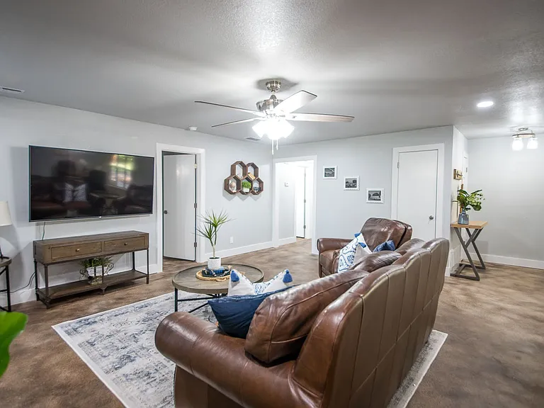 Reginald Dr — Photo 19