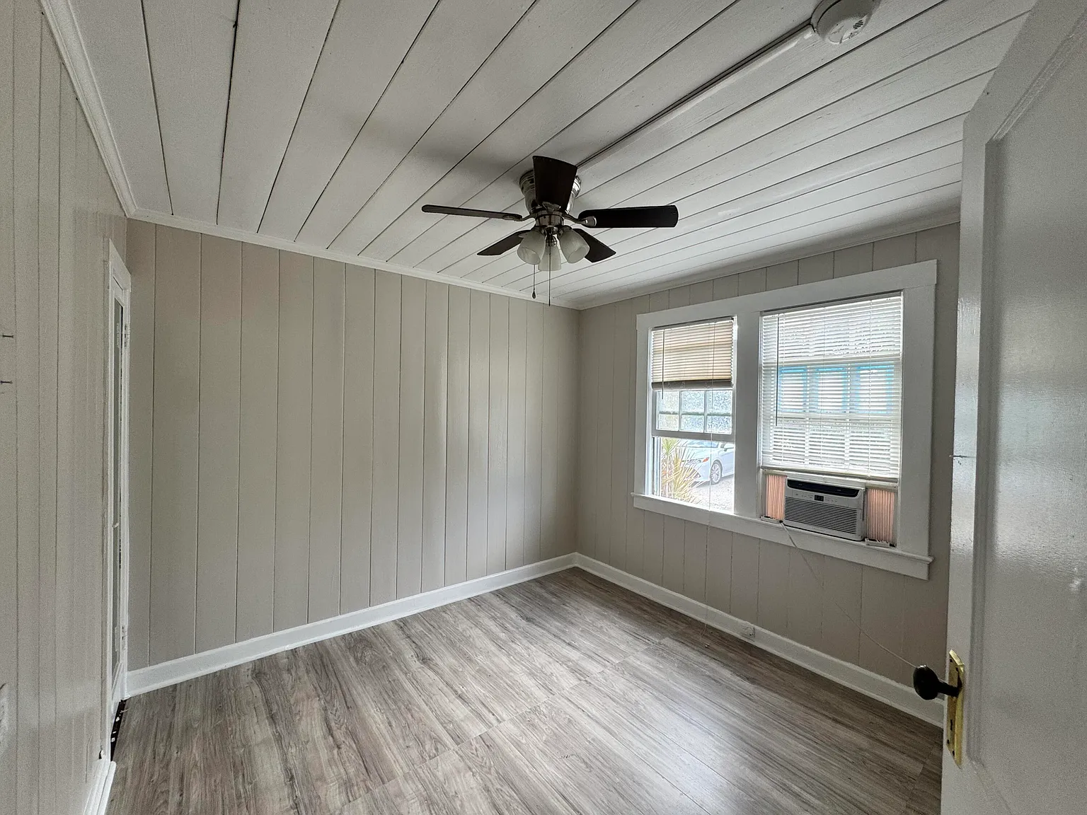 1 bed, 1.0 bath, 500 sqft, $1,400 — Photo 4