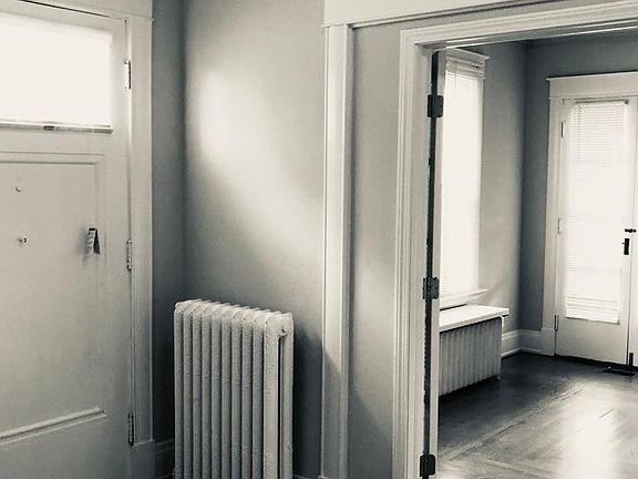 5th image of 1901 Mills Ave #1