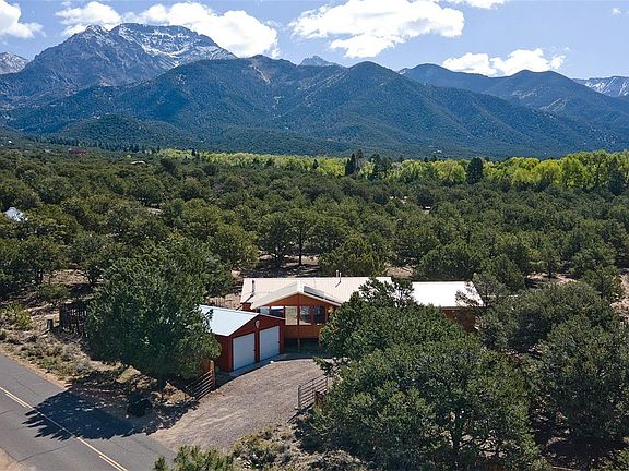 2nd image of 1468 Badger Road