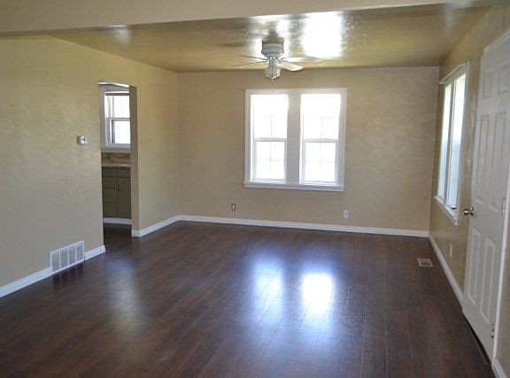 2nd image of 348 S Milton Ave