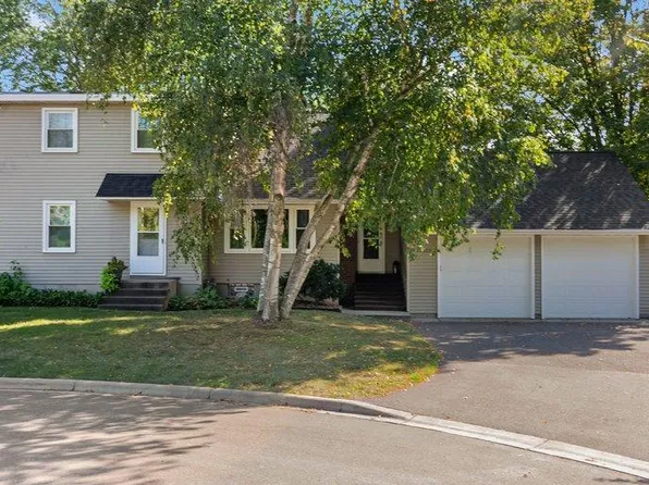 17323 Bay Cir, Wayzata, MN 55391
