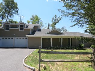 485 Lake Shore Dr, Brewster, NY 12563