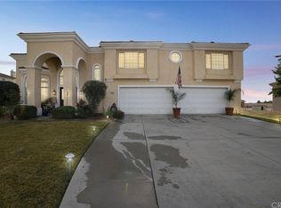 35889 Creekside Dr, Yucaipa, CA 92399