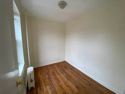 Rented by Tri Boro Terrace Realty | media 15