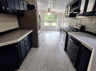 3077 E River Rd, Oakdale, LA 71463