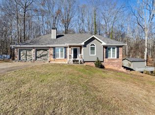 4675 Creek Bluff Dr, Sugar Hill, GA 30518