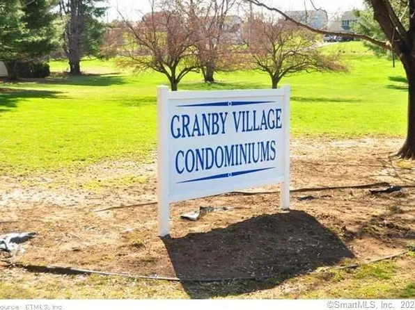 16 Seymour Road #16E, East Granby, CT 06026