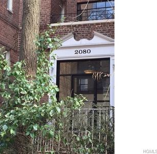 2080 Barnes Ave APT 6D, Bronx, NY, 10462