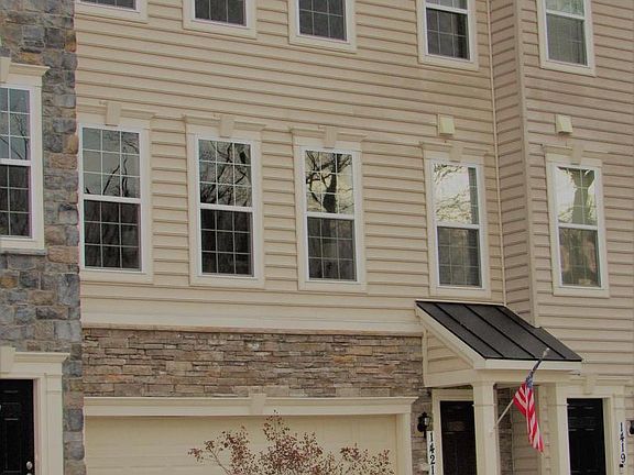 2nd image of 1421 Livingston Sq