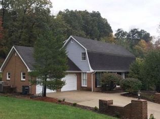 3220 Brookwood Dr, Portsmouth, OH 45662