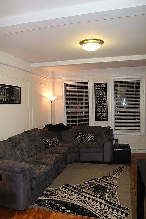 1st image of 305 Lexington Ave APT 9B