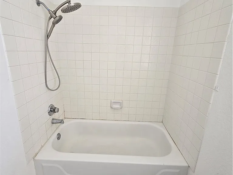 5797 Cedar Ave — Photo 33