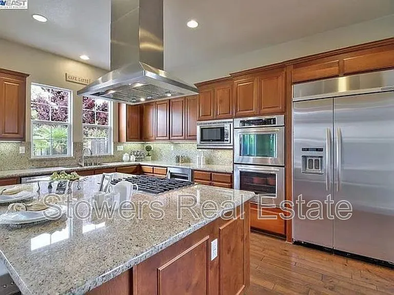 5139 Holborn Way — Photo 16