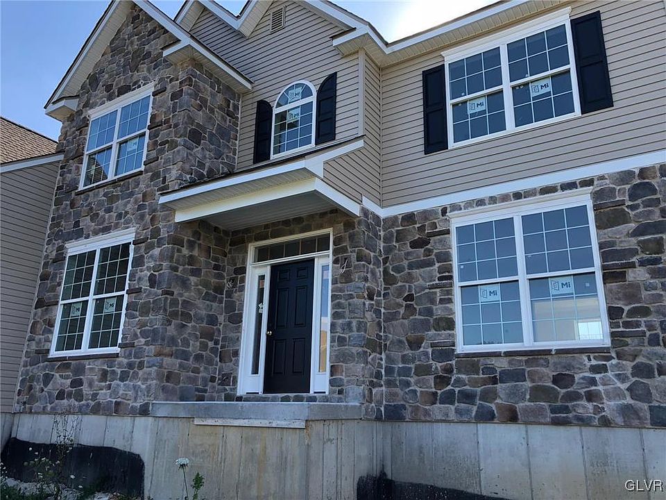 1st image of 5401 Geiger Dr N