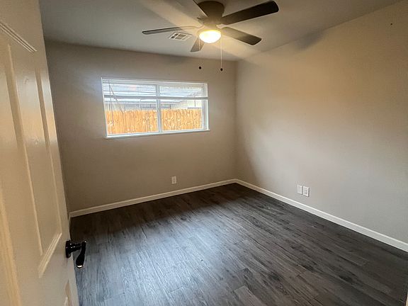 3rd image of 4886 S 87th Ave E
